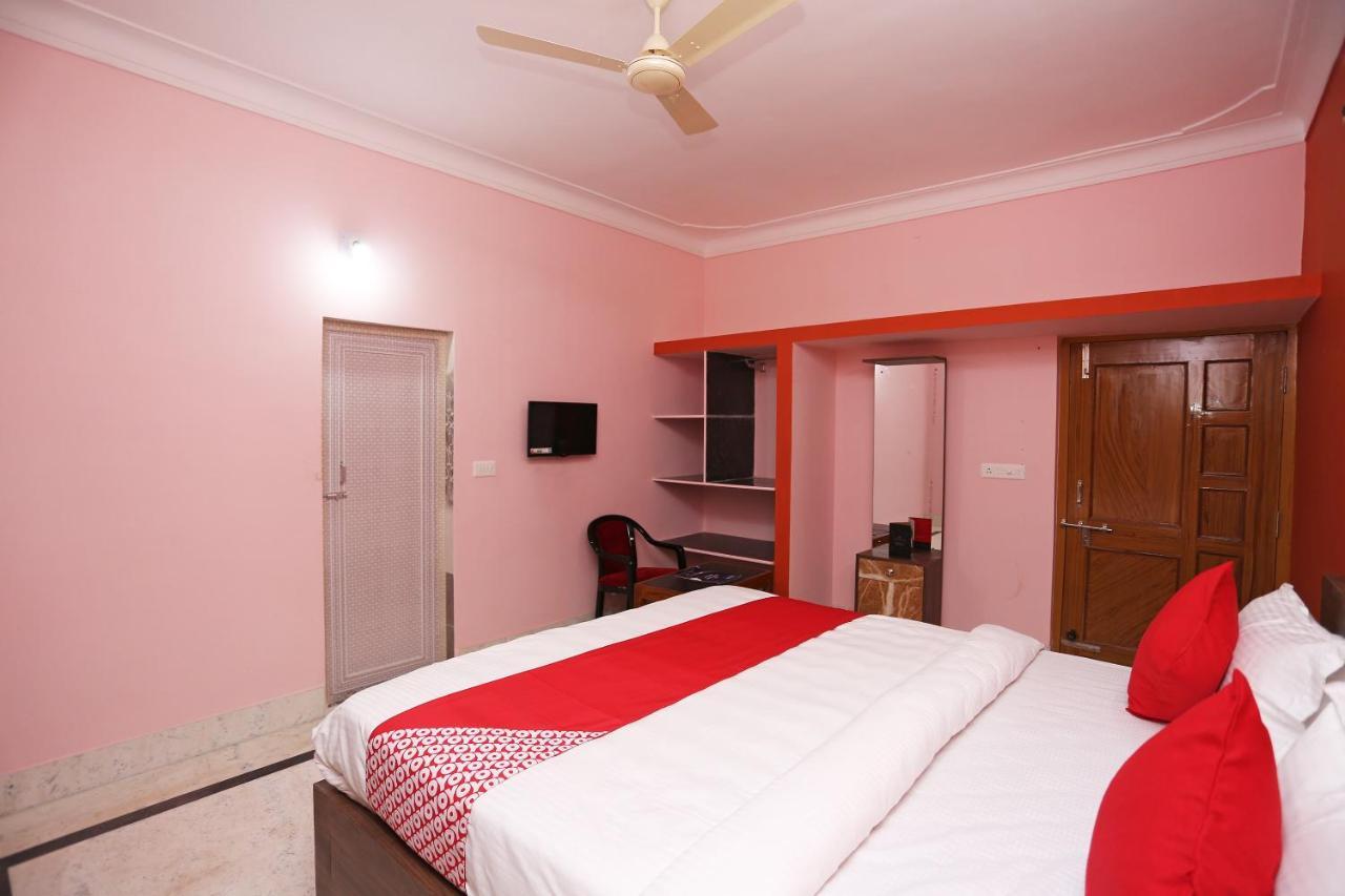 Flagship 28138 Padma Resort Bhubaneswar Exterior foto